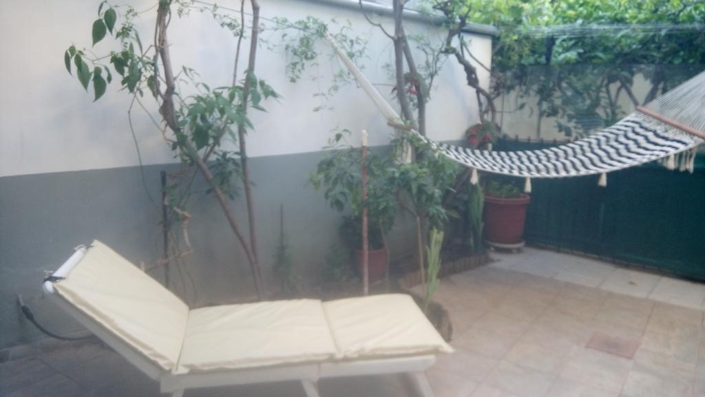 Villa George - Family Holidays Nea Makri Bagian luar foto