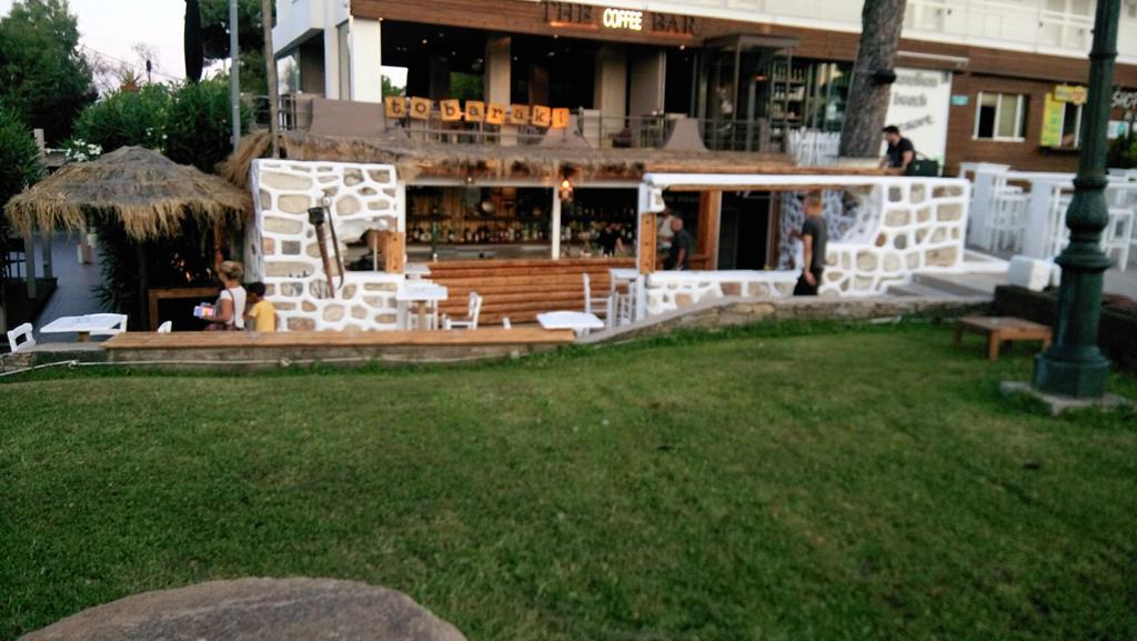 Villa George - Family Holidays Nea Makri Bagian luar foto